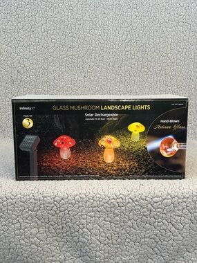 Infinity X1 Solar Glass Mushroom LED Landscape Lights 3-Pack Hand Blown NIB